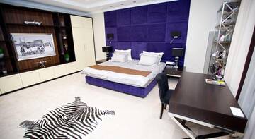 Фото номера Представительский люкс Гостиница City Hotel г. Брянск 5