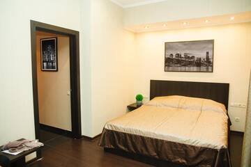 Фото номера Апартаменты с душем Гостиница City Hotel г. Брянск 4